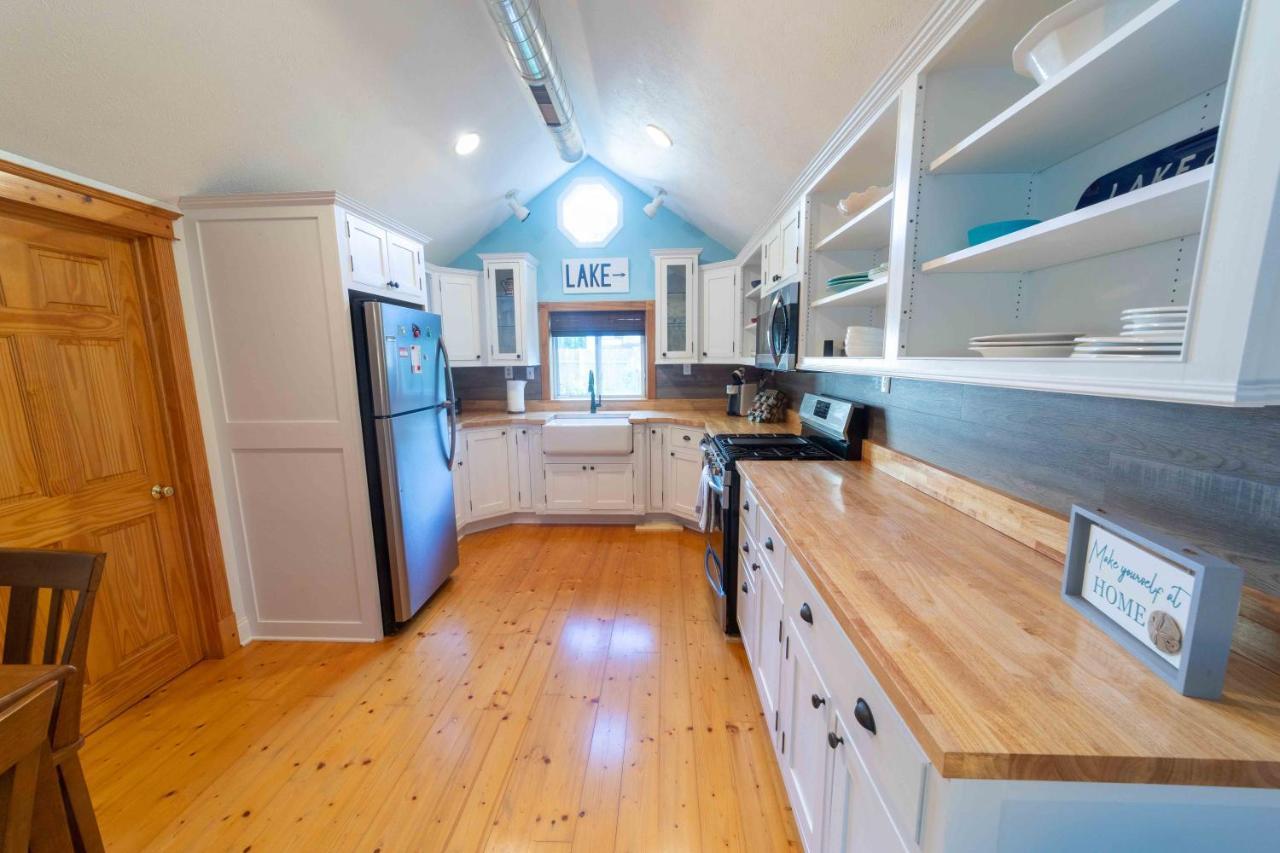 The Charming Glenn Cottage! Walk To Lake Michigan! Fennville 外观 照片